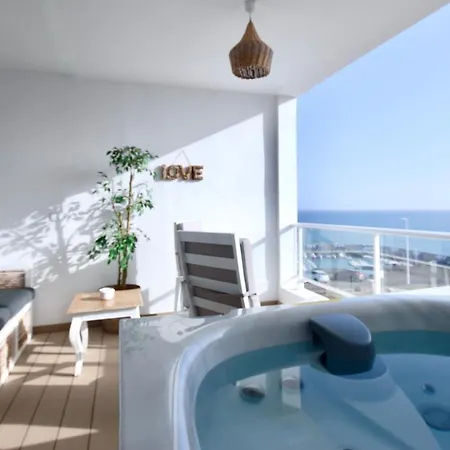 Marine Lovers - Jacuzzi Fuerteventura 格兰塔拉雅